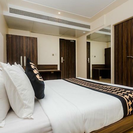 Mumbai House Hotel Juhu エクステリア 写真